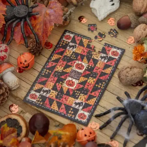 Mini Puzzle Patchwork d'Halloween 99 pièces de la marque Caro From Woodland